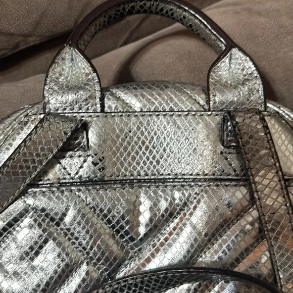 Silver Michael Kors leather backpack - Picture 4 of 13